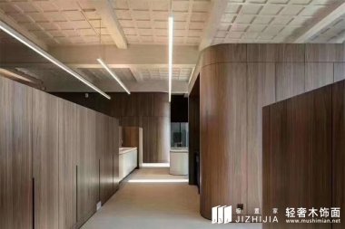 天然北美胡桃木直纹木饰面酒店工装案例