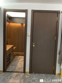 k644铁刀木直纹木饰面板套装木门家装装修案例